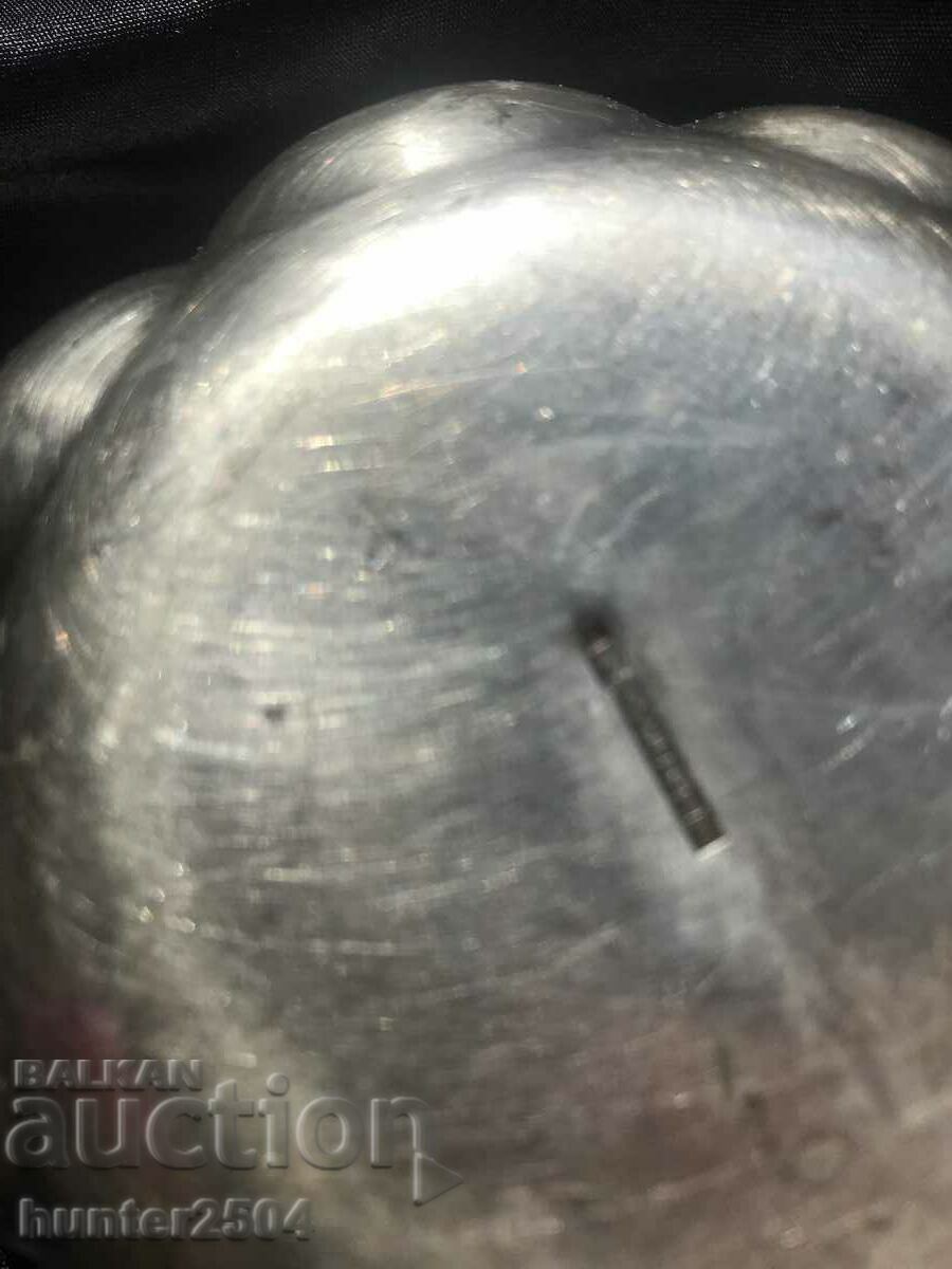 Bowl with lid - silver-plated, 14 cm diam., 9 cm high. - 5 Bowl with lid - silver-plated, 14 cm diam., 9 cm high. - 5