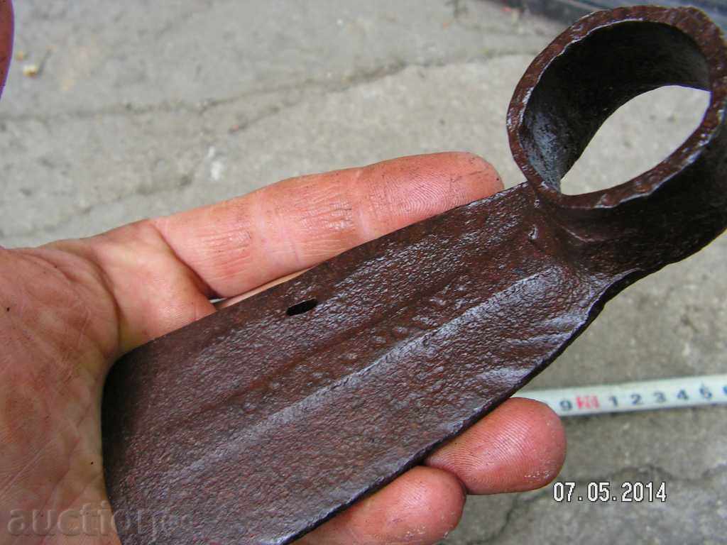 2952. STARA KOVANA MOTICKA - 5 2952. STARA KOVANA MOTICKA - 5