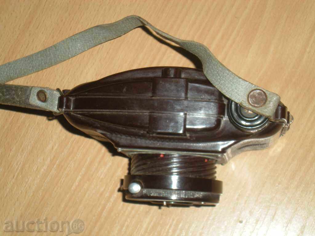 Auction  I sell old camera "PIONYR".