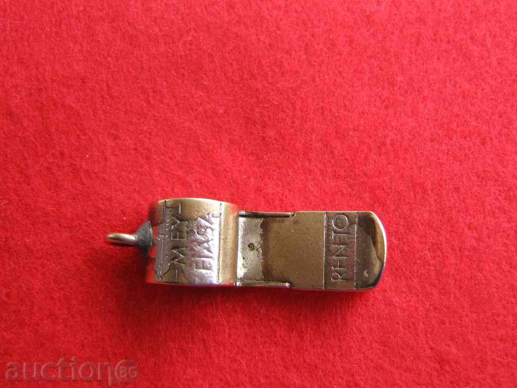 Auction  METAL FOOTBALL SERRY - HIT!