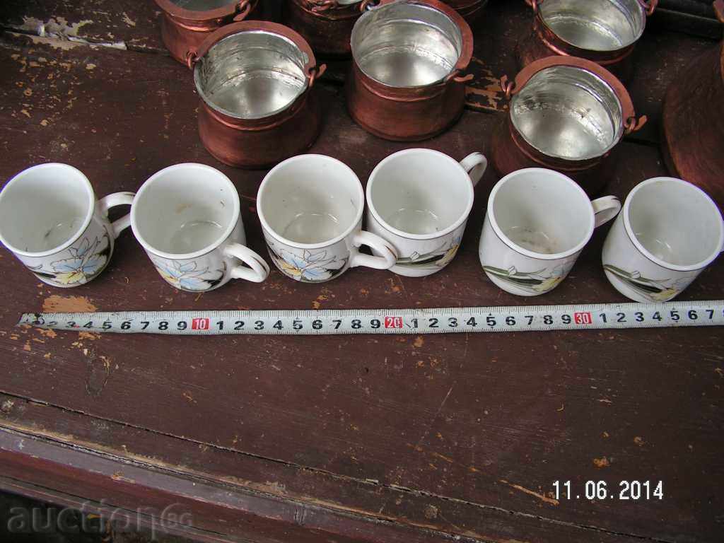 3270. СЕРВИЗ ЗА КАФЕ ПОРЦЕЛАН ЯПОНИЯ JAPAN с цена 20.00 лв. | € 10.23 3270. СЕРВИЗ ЗА КАФЕ ПОРЦЕЛАН ЯПОНИЯ JAPAN с цена 20.00 лв. | € 10.23