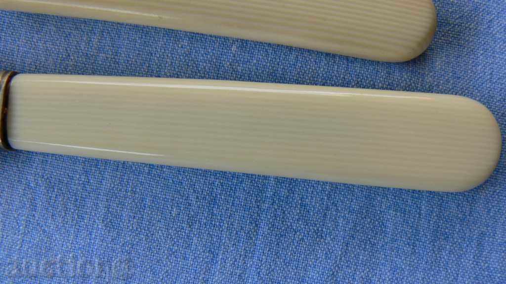 Auction CUTLERY Auction CUTLERY