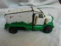 tin truck toy