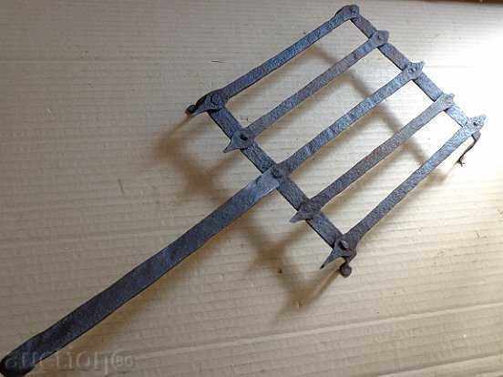 Renaissance hand-forged grill, wrought iron, shashlik with price 48.00 BGN | € 24.54 Renaissance hand-forged grill, wrought iron, shashlik with price 48.00 BGN | € 24.54