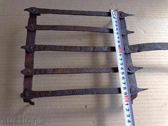 Auction Renaissance hand-forged grill, wrought iron, shashlik Auction Renaissance hand-forged grill, wrought iron, shashlik
