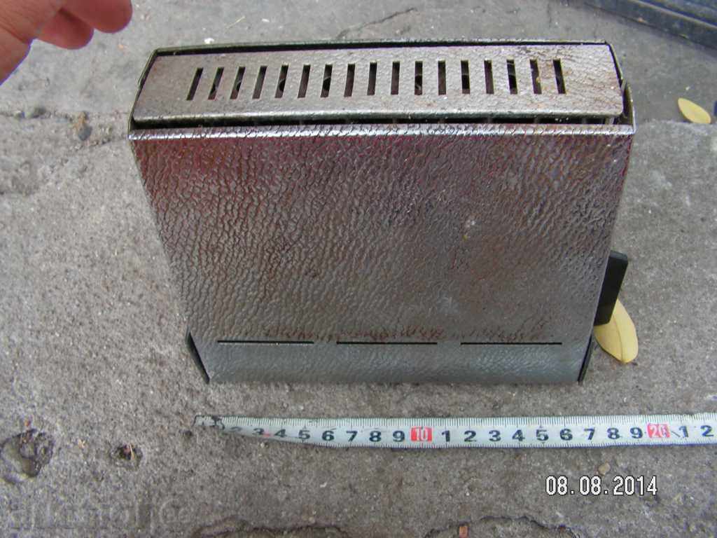 Auction  3605. RETRO TOSTER GDR WORKS