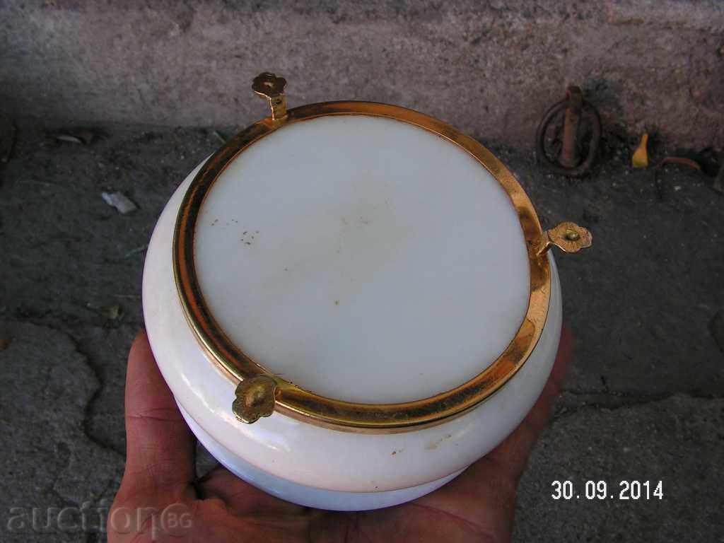 Delivery of 3850. BEAUTY BRUSH JEWELRY BOX Delivery of 3850. BEAUTY BRUSH JEWELRY BOX