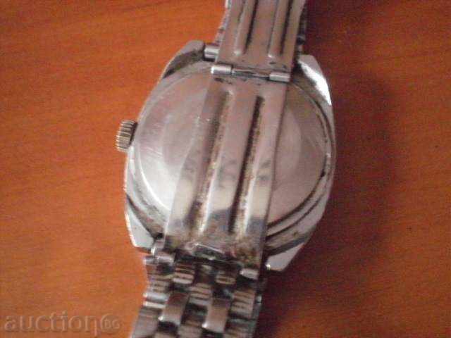 Auction Raketa Auction Raketa