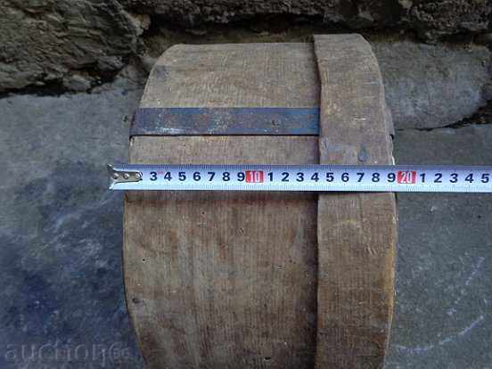 Old crutch for wheat, bushel, bucket, wooden - 6 Old crutch for wheat, bushel, bucket, wooden - 6