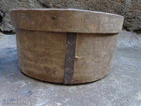 Old crutch for wheat, bushel, bucket, wooden - 7 Old crutch for wheat, bushel, bucket, wooden - 7