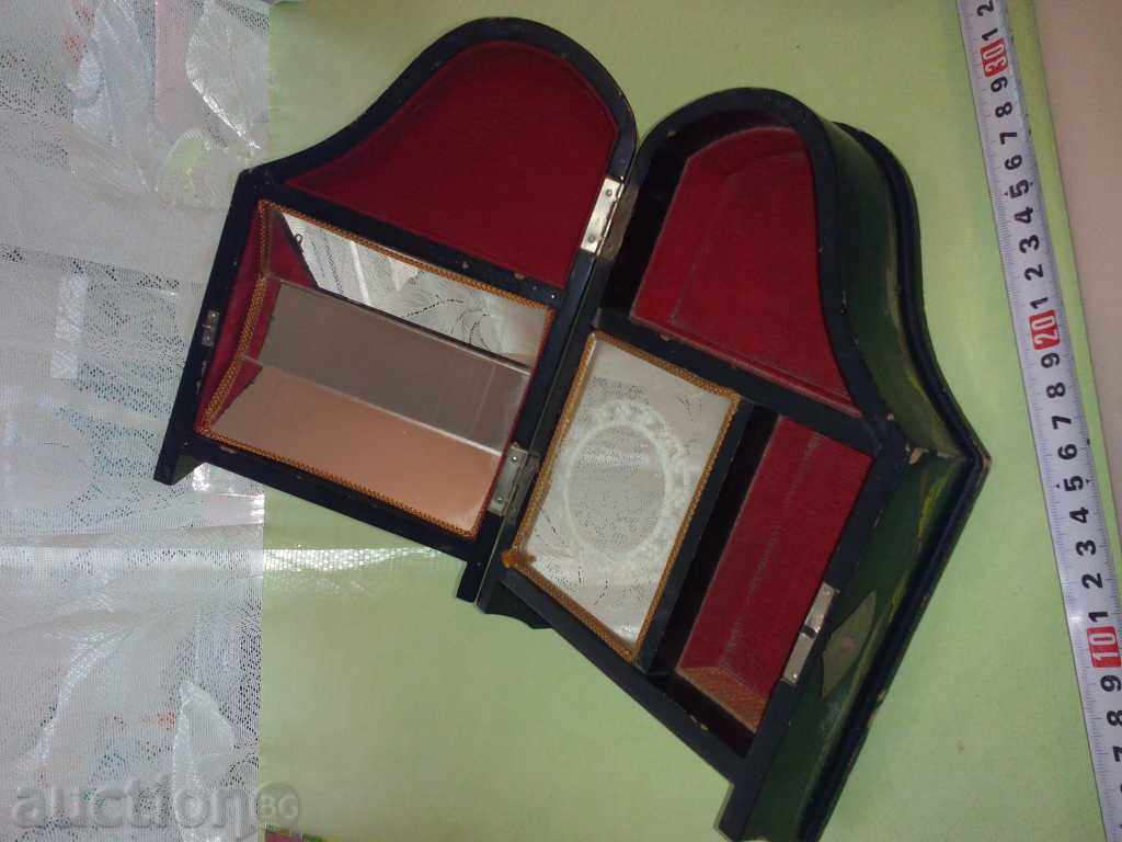 Livrarea Muzica veche caseta de bijuterii japoneză