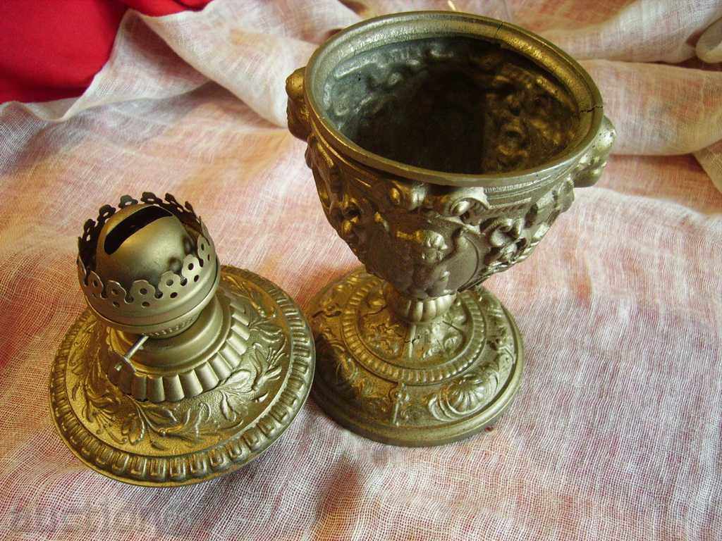 I sell a large metal gas lamp - 5 I sell a large metal gas lamp - 5