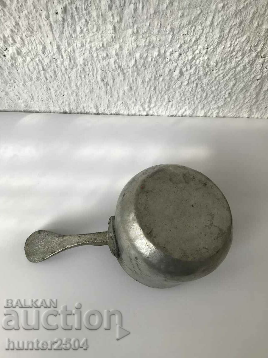 Auction  Copper jug-10/8 cm