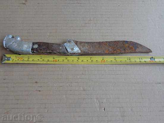 Auction An old knife, a dagger, a log, a rustler Auction An old knife, a dagger, a log, a rustler