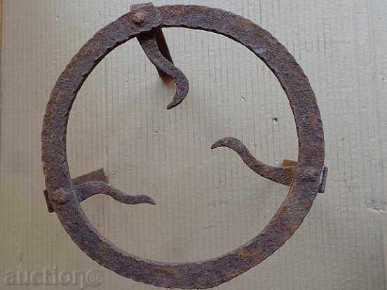 An old forged sack, fireplace, grill, wrought iron with price 39.00 BGN | € 19.94 An old forged sack, fireplace, grill, wrought iron with price 39.00 BGN | € 19.94