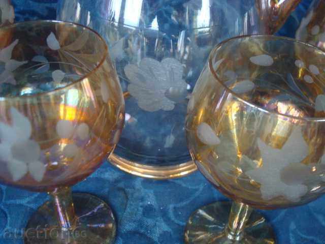 Glasses Colored glass, engraved + gift jug. with price 104.95 BGN | € 53.66 Glasses Colored glass, engraved + gift jug. with price 104.95 BGN | € 53.66