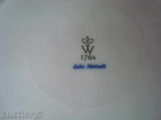 Cup, German plateau, /, richly painted. with price 39.95 BGN | € 20.43 Cup, German plateau, /, richly painted. with price 39.95 BGN | € 20.43