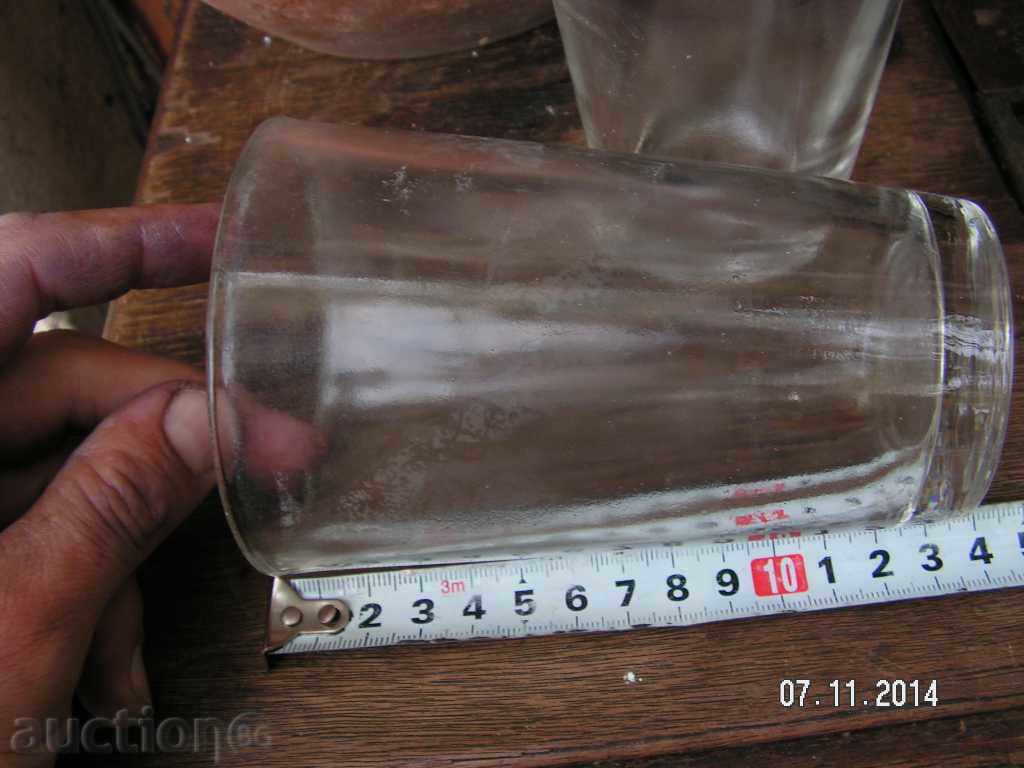 4236. SERVICE WATER PUMPS MASSIVE GLASS - 5 4236. SERVICE WATER PUMPS MASSIVE GLASS - 5