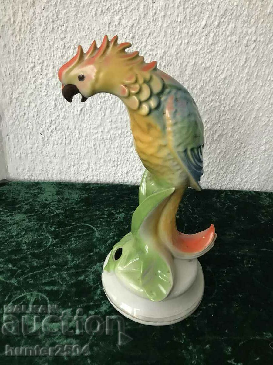 Auction Porcelain lamp, Parrot, BG 37 cm Auction Porcelain lamp, Parrot, BG 37 cm