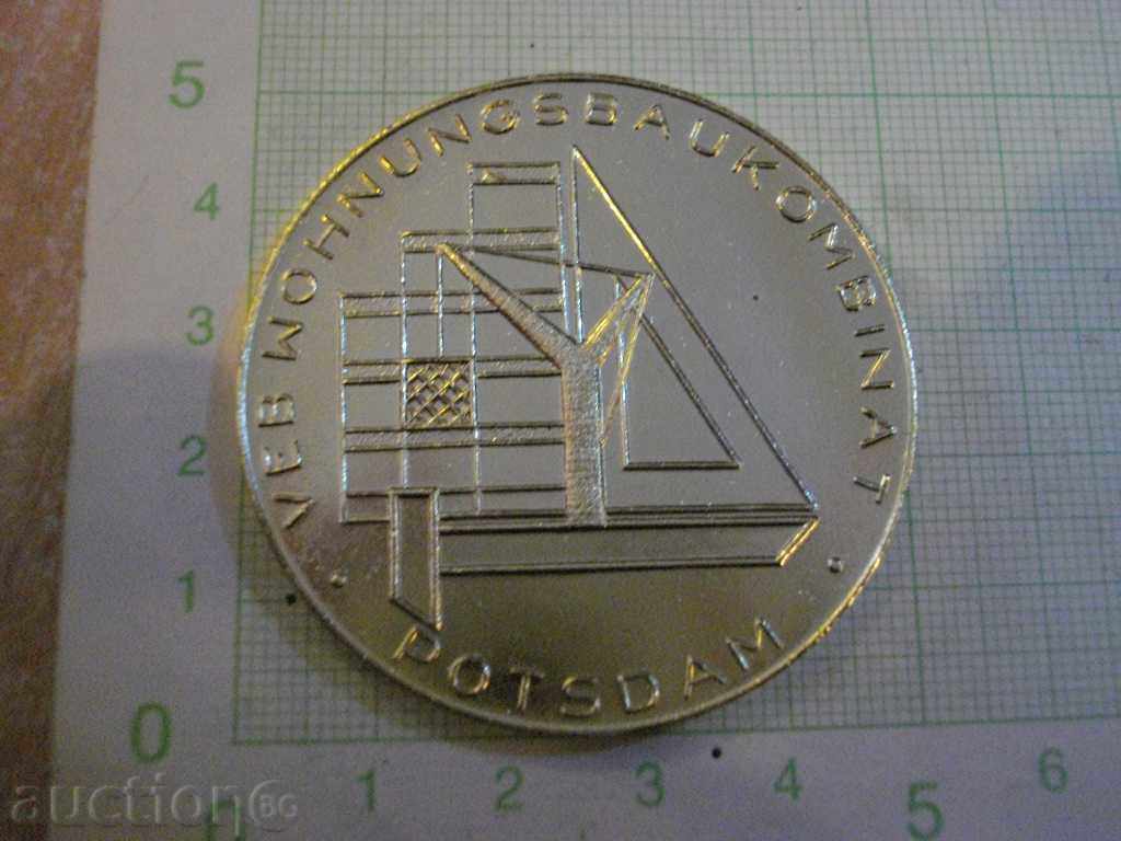 Delivery of Plaque in box from Potsdam - GDR