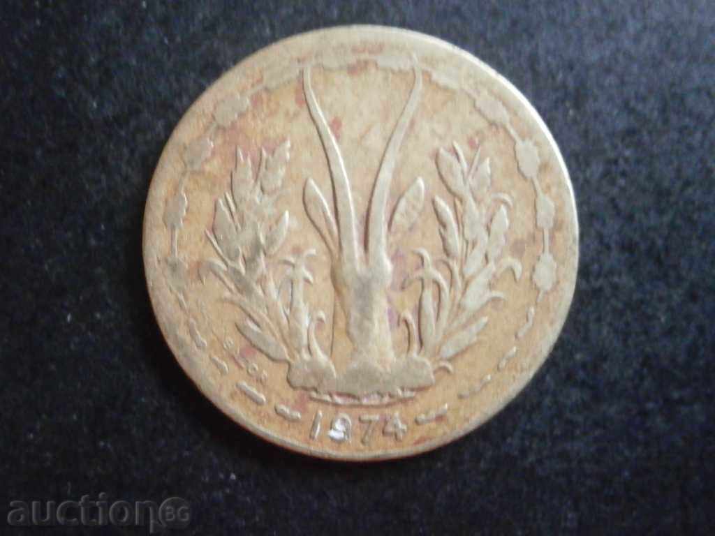 Delivery of West African States, Benin, 10 francs, 1974, 32 m Delivery of West African States, Benin, 10 francs, 1974, 32 m