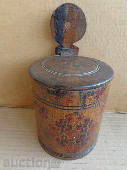 The wood for spices, a wooden container, a primitive, a spoon