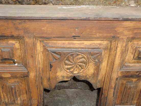 Delivery of Revival home iconostasis, icon, lamp, cross