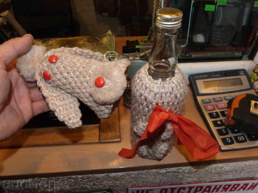 4479 BOTTLE WITH BREAST DOG - 5