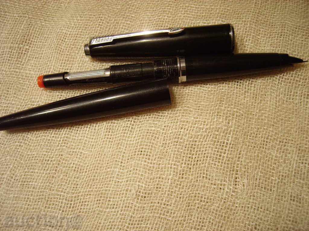 Vindem stilou „Parker“ cu preț 60.00 BGN | € 30.68