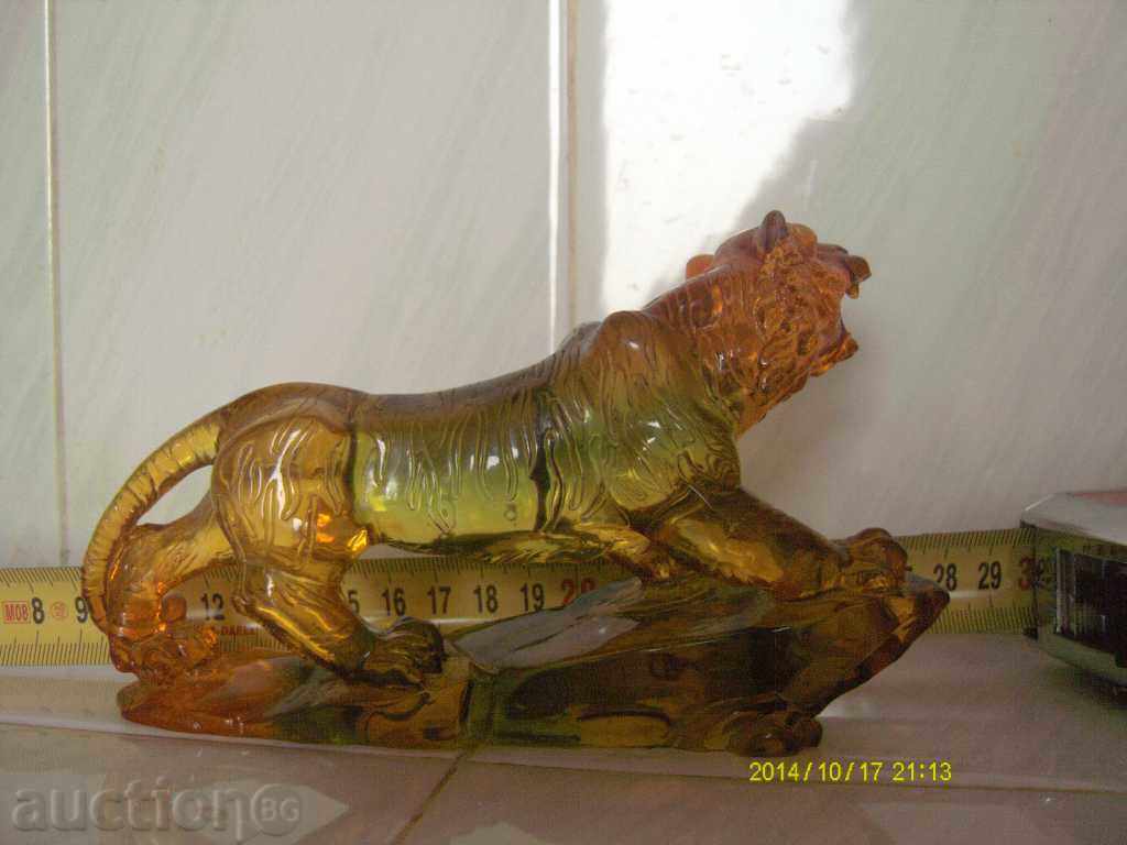 Statuette, figure with price 25.00 BGN | € 12.78 Statuette, figure with price 25.00 BGN | € 12.78