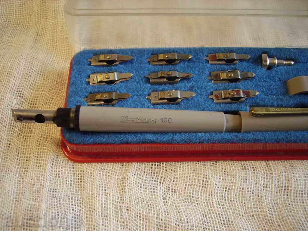 I sell a set of pillows - 5