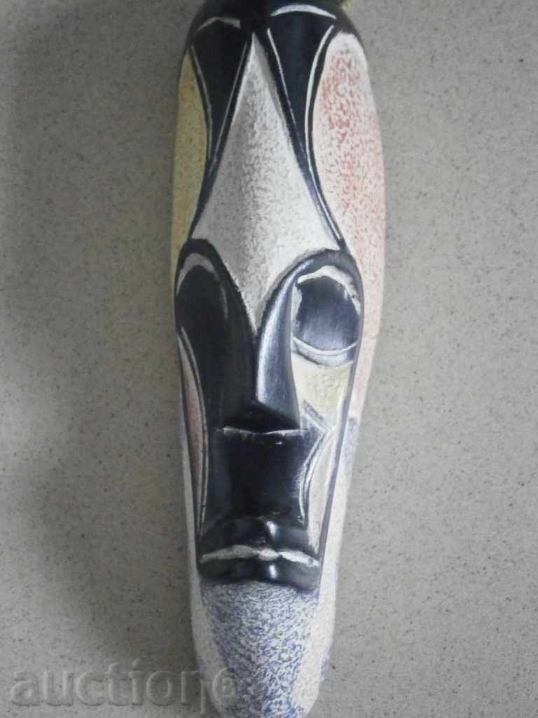 Серия Fang маски от Камерун - малка-9