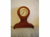 I sell an old German fireplace clock