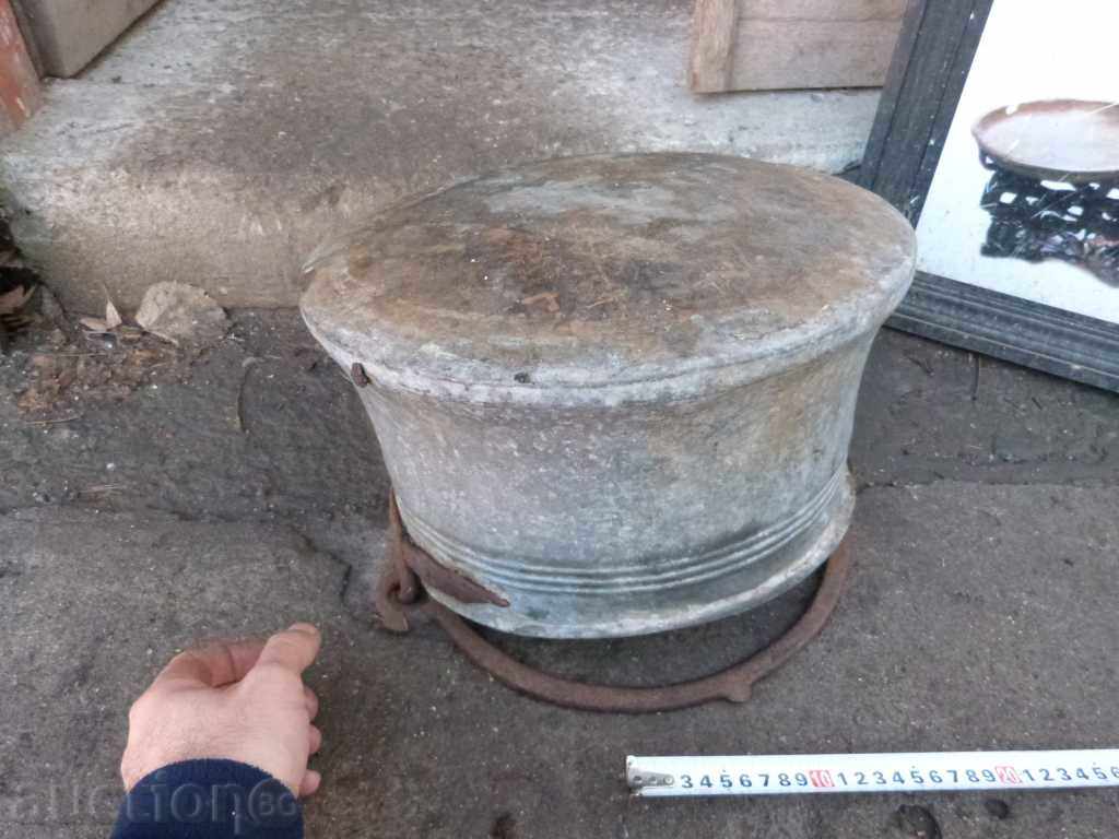 Auction 4539. MEDIUM CALENDAR MEDIUM BAKERY Auction 4539. MEDIUM CALENDAR MEDIUM BAKERY