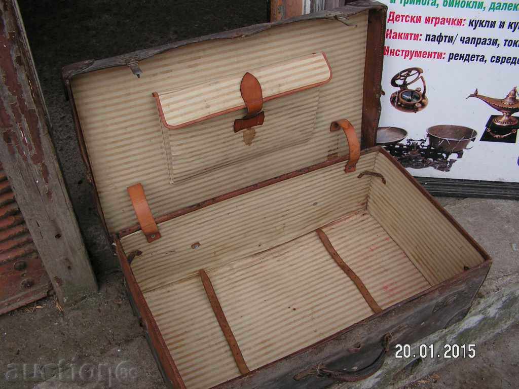 Licitație 4664. STAR de lux din piele valiza HARDWARE cea mai mare conservate PIELE D Licitație 4664. STAR de lux din piele valiza HARDWARE cea mai mare conservate PIELE D