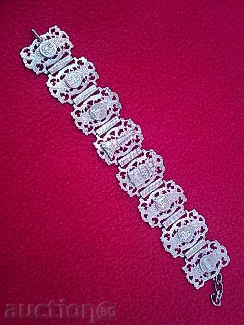 Delivery of Original and old but very beautiful! Delivery of Original and old but very beautiful!