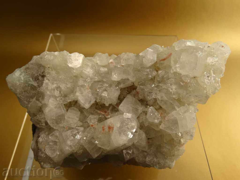 Delivery of Druza - crystals quartz Delivery of Druza - crystals quartz