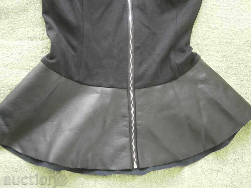 Auction Elegant faux leather and lycra bustier T A L L Y W E I Auction Elegant faux leather and lycra bustier T A L L Y W E I