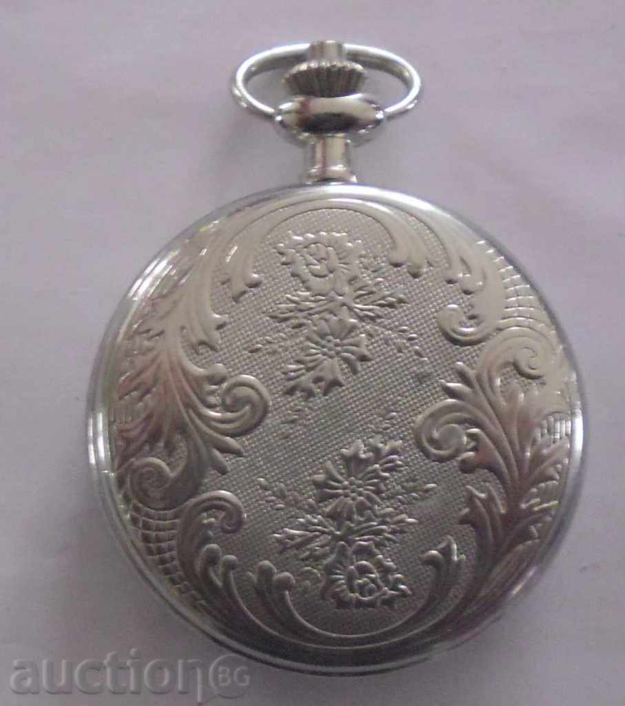 Delivery of STEVEL QUARTZ JUNIOR CLOCK