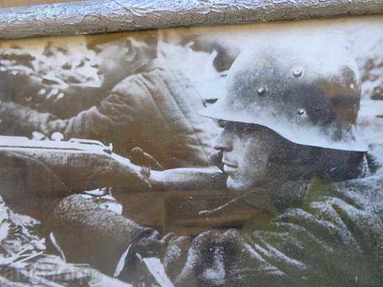 Portrait, painting, propaganda, photography, photography with price 43.00 BGN | € 21.99 Portrait, painting, propaganda, photography, photography with price 43.00 BGN | € 21.99