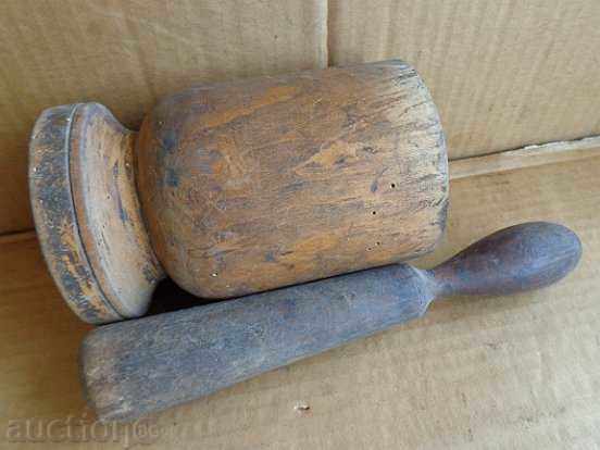 Auction Old wooden mortar, mortar, wooden Auction Old wooden mortar, mortar, wooden