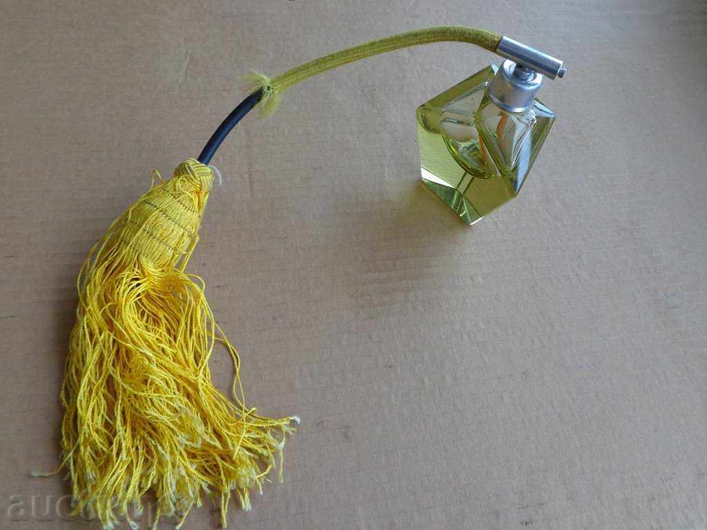 An old bottle of perfume, bottle, glass, cologne - 7 An old bottle of perfume, bottle, glass, cologne - 7