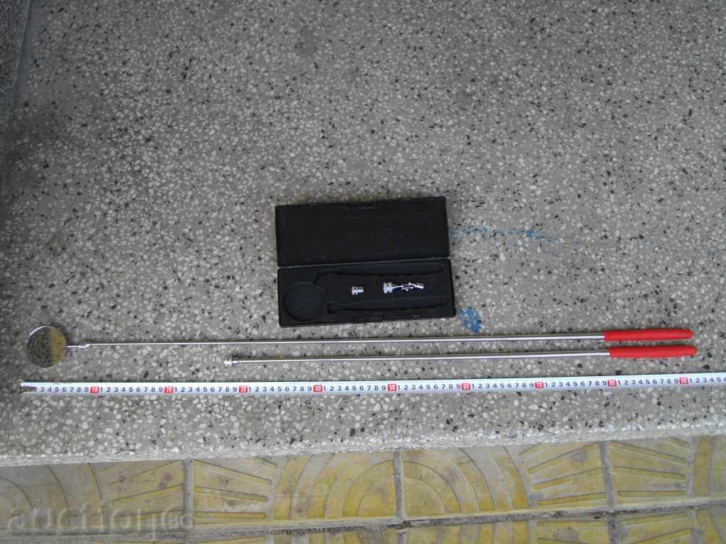 Delivery of Telescopic mirror with telescopic magnetic catch