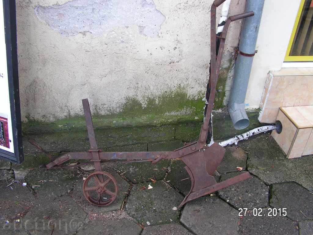 4922. RALO PLUG with price 40.00 BGN | € 20.45