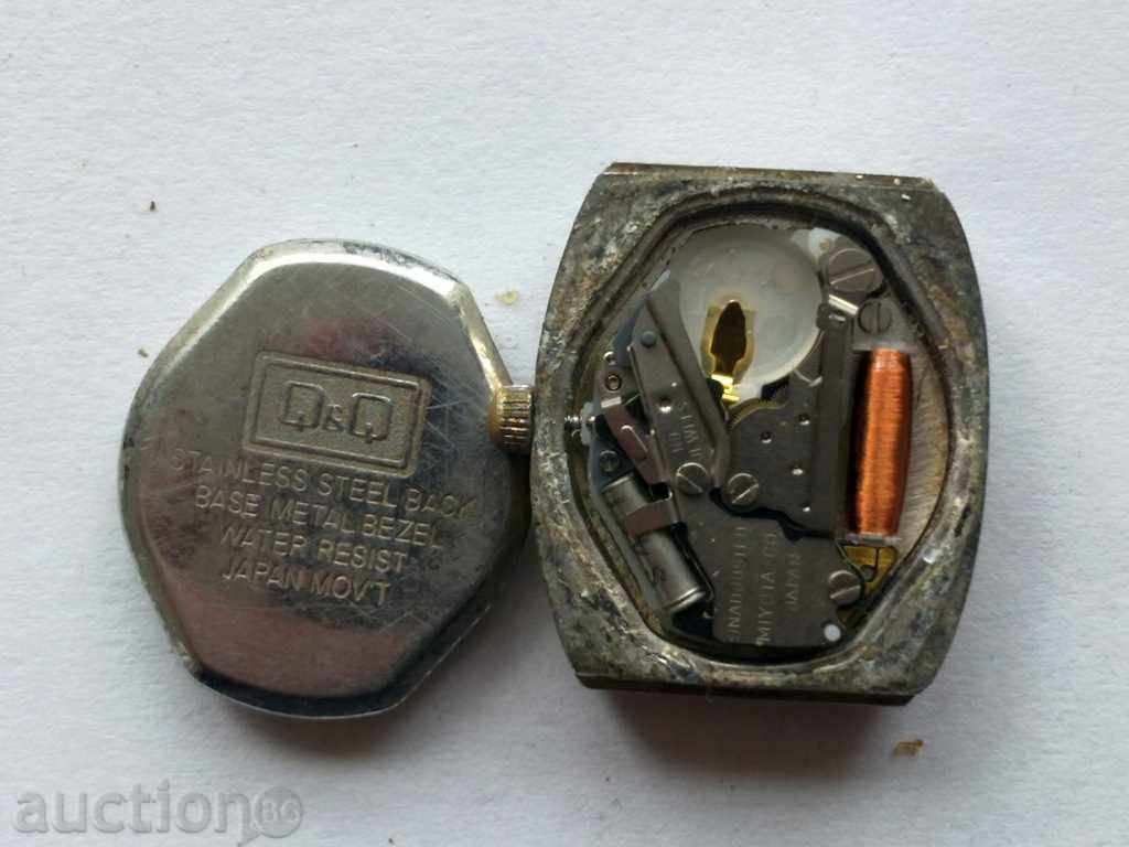 Clock Q & Q with price 3.00 BGN | € 1.53 Clock Q & Q with price 3.00 BGN | € 1.53