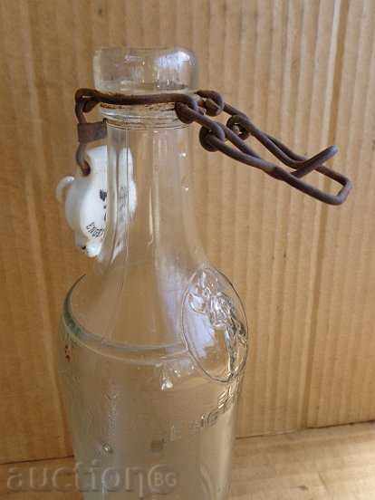 Стара стъклена бутилка за бира, шише, стъкло с цена 45.00 лв. | € 23.01 Стара стъклена бутилка за бира, шише, стъкло с цена 45.00 лв. | € 23.01