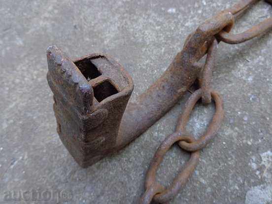 Auction Old hand forged beads, chains, pranks, chains Auction Old hand forged beads, chains, pranks, chains