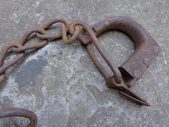 Old hand forged beads, chains, pranks, chains - 7 Old hand forged beads, chains, pranks, chains - 7