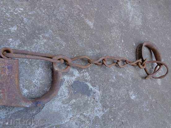 Old hand forged beads, chains, pranks, chains with price 68.00 BGN | € 34.77 Old hand forged beads, chains, pranks, chains with price 68.00 BGN | € 34.77