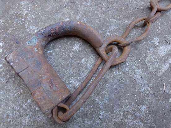 Old hand forged beads, chains, pranks, chains - 6 Old hand forged beads, chains, pranks, chains - 6